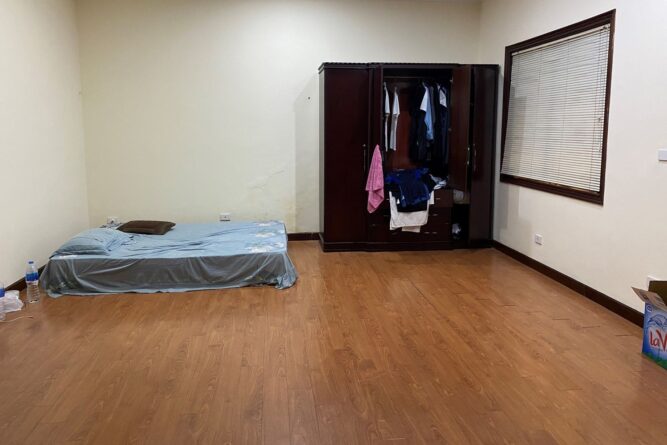 ban biet thu 198m2 mat duong doi ciputra 11