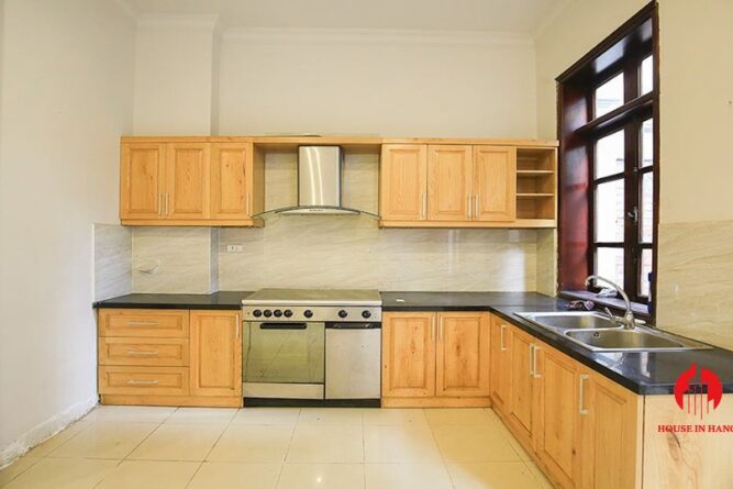 ban biet thu c2 ciputra 8