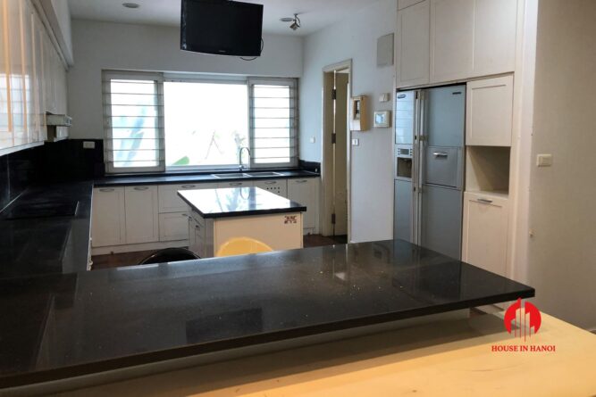 ban biet thu khu an lac hoang ngan cau giay 11