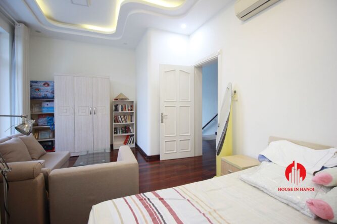 ban biet thu lo goc khu c ciputra 10