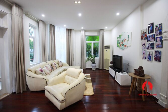 ban biet thu lo goc khu c ciputra 11