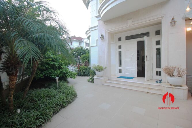 ban biet thu lo goc khu c ciputra 14