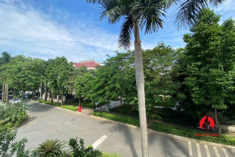 ban biet thu sieu dep t2 ciputra 14