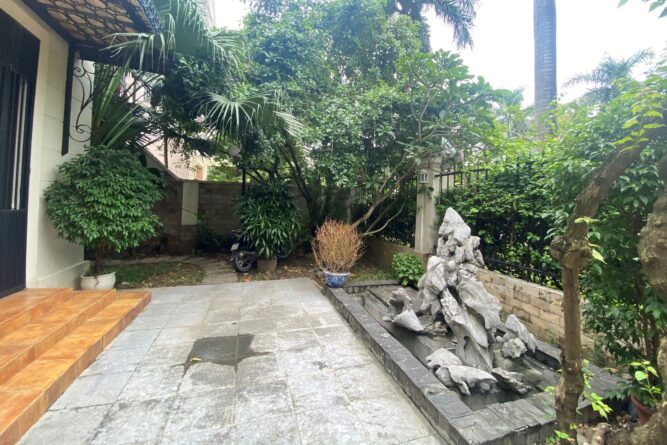 ban biet thu to duong doi khu d2 ciputra 10 scaled