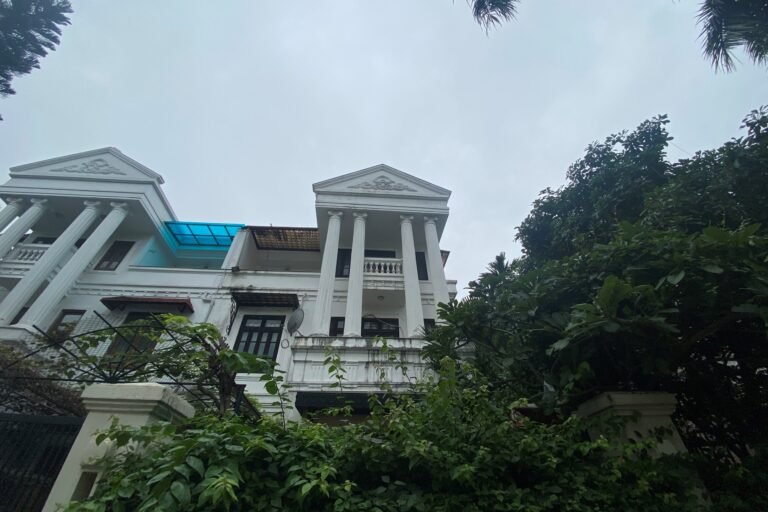 Bán biệt thự 342m2 đường đôi khu D2 Ciputra hướng Đông Bắc