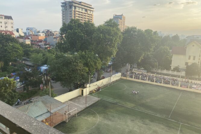 ban can goc 146m2 le roi soleil tan hoang minh 13