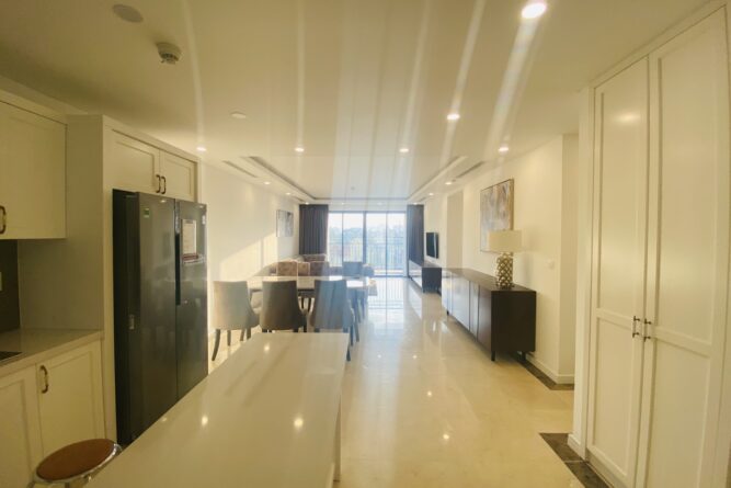 ban can goc 146m2 le roi soleil tan hoang minh 2