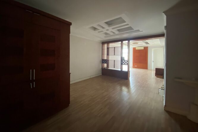 ban can ho ciputra 123m2 toa e4 3