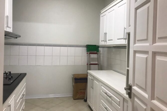 ban can ho e1 ciputra sieu re 2