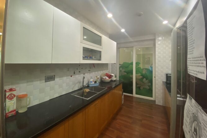 ban can ho l2 ciputra re 2