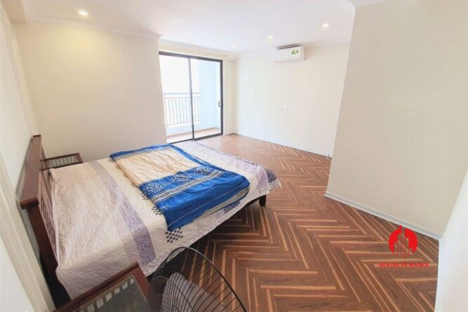 ban penthouse ecolife gan starlake 21
