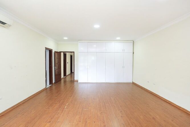 cho thue biet thu khu g ciputra gan unis 17