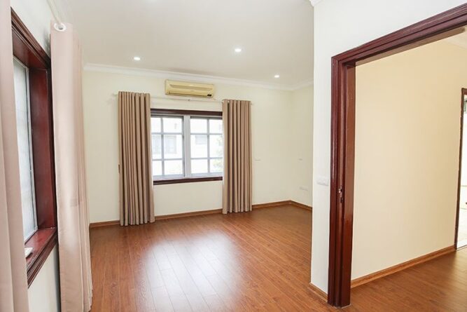 cho thue biet thu khu g ciputra gan unis 4