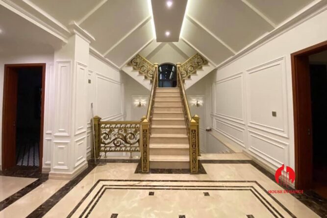 cho thue biet thu to dep vinhomes riverside 17