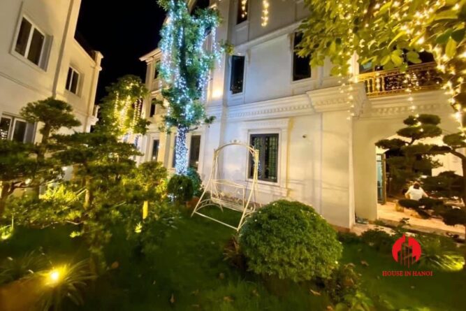 cho thue biet thu to dep vinhomes riverside 19