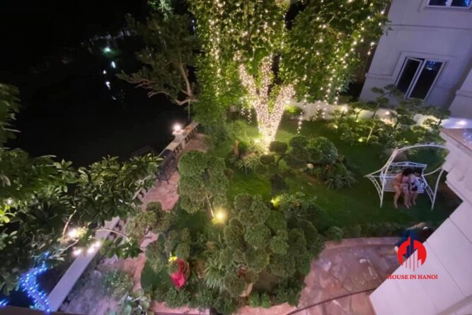 cho thue biet thu to dep vinhomes riverside 21