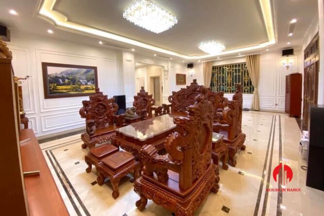 cho thue biet thu to dep vinhomes riverside 24