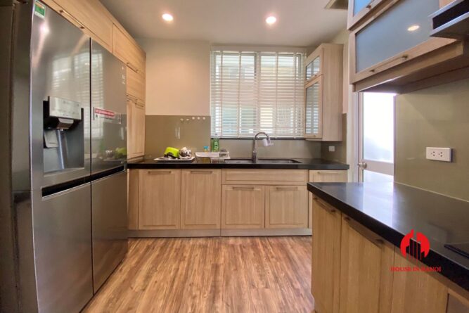 cho thue chung cu g3 ciputra 10