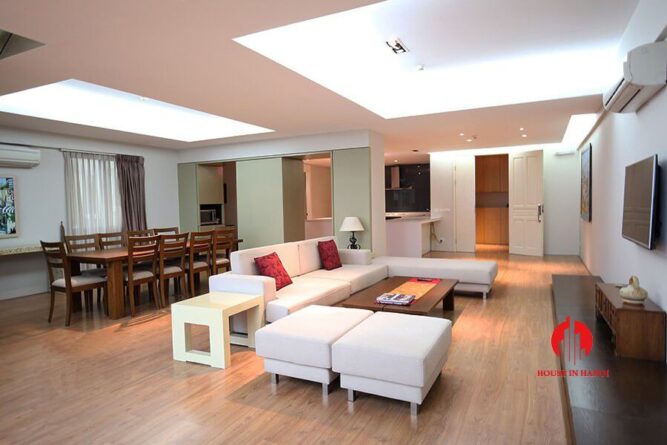 cho thue penthouse ciputra 1