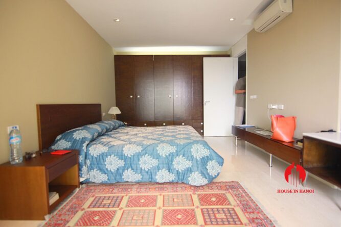 cho thue penthouse ciputra 22
