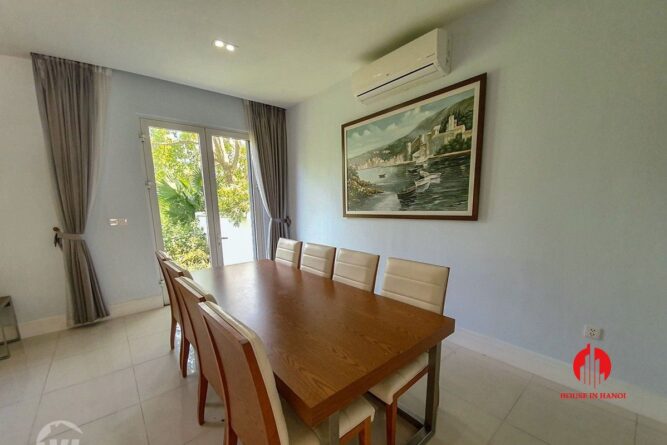 rental in vinhomes riverside hoa sua villa 7