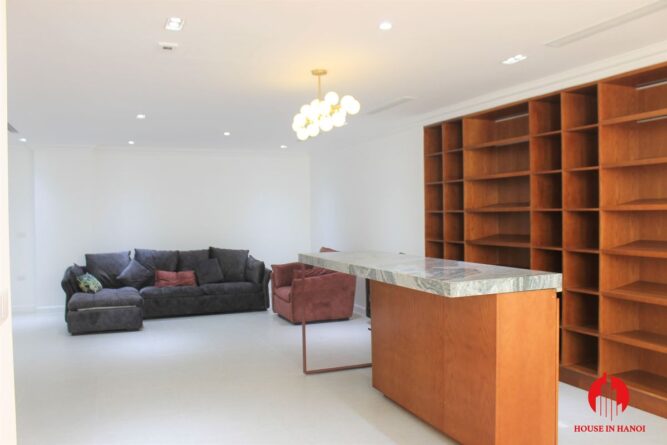 thue biet thu hoa phuong vinhomes riverside long bien 14