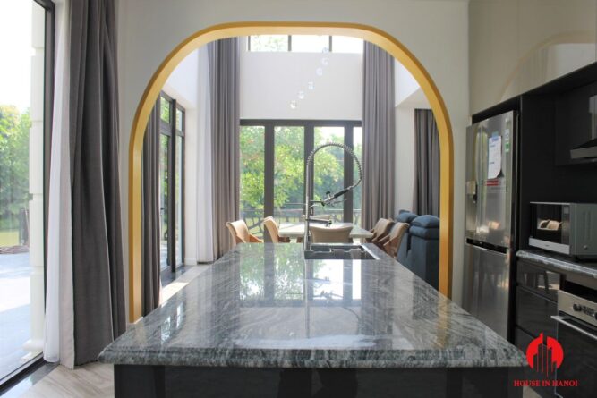 thue biet thu hoa phuong vinhomes riverside long bien 22