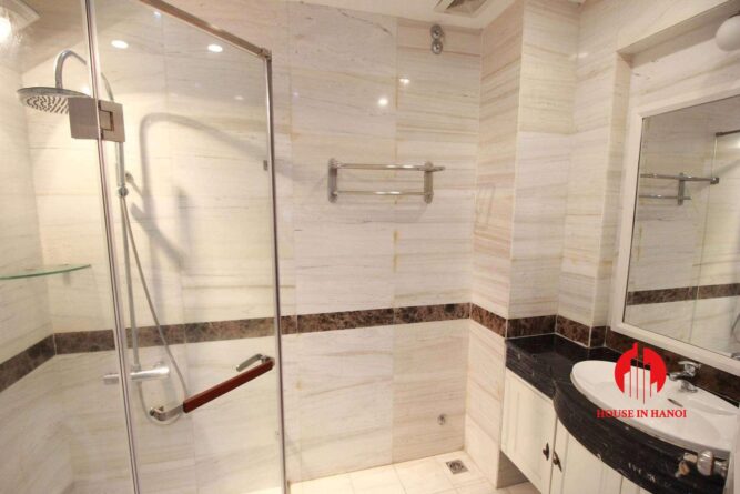 thue biet thu phong cach chau au ciputra 14