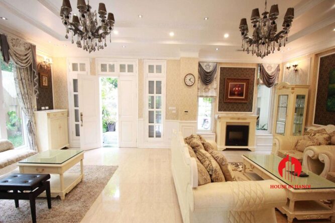 thue biet thu phong cach chau au ciputra 7