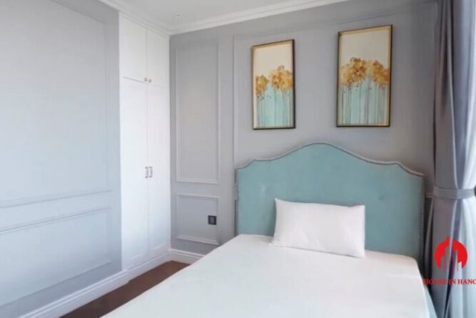 thue penthouse sky villa vinhomes metropolis 19