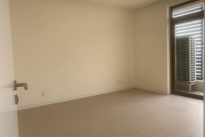 bán căn hộ 3 phòng ngủ starlake 2