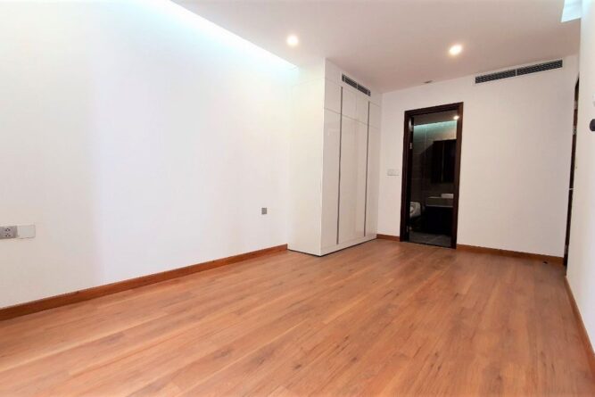 bán căn hộ view hồ tại 6th element 5