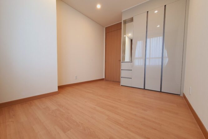 cho thuê căn hộ 2 phòng ngủ starlake hà nội 12