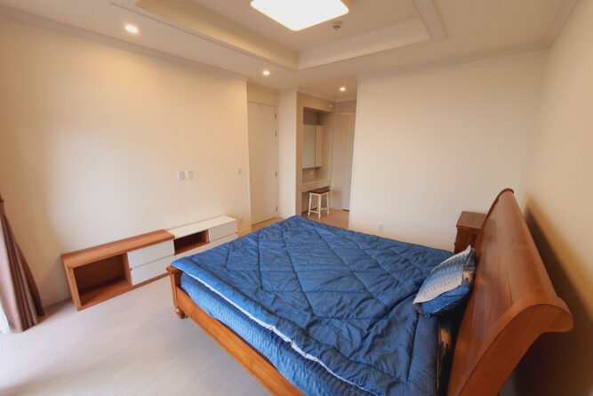 cho thuê căn hộ starlake 1