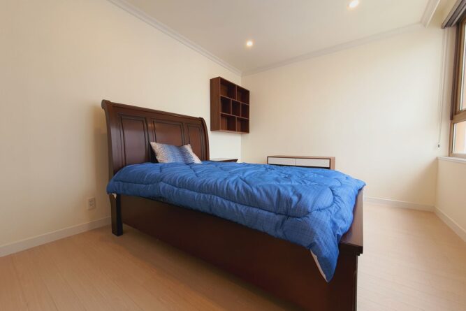 cho thuê căn hộ starlake 11