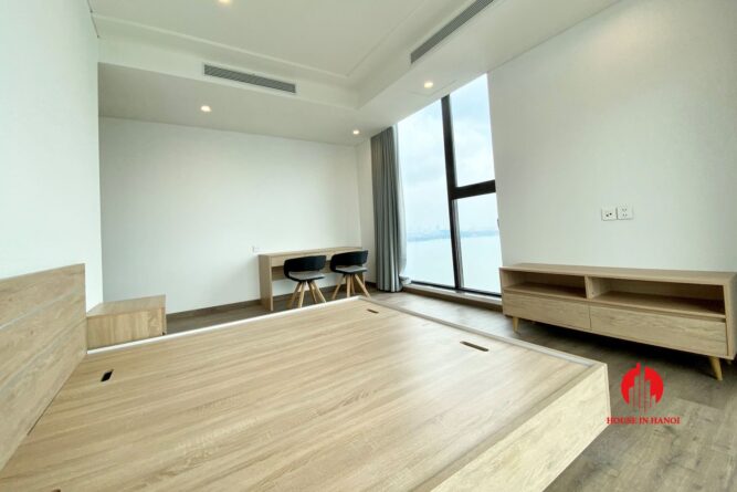 thue can ho sun grand city view ho 13