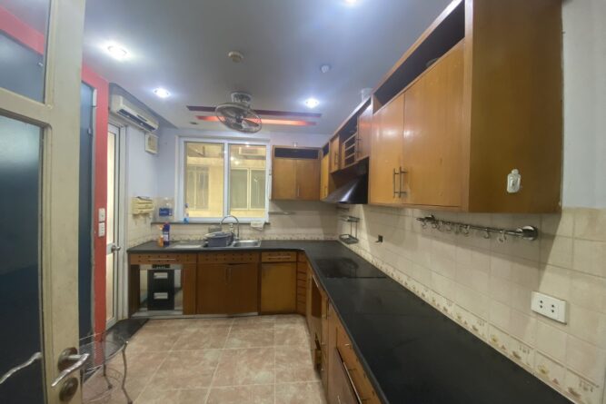 bán căn hộ chung cư 4 phòng ngủ ciputra 10