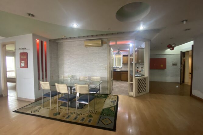 bán căn hộ chung cư 4 phòng ngủ ciputra 12