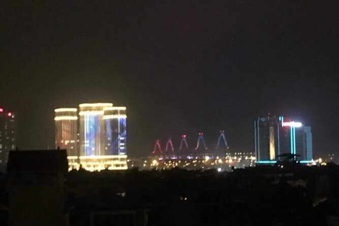 bán nhà lô góc đường xuân la đẹp 1