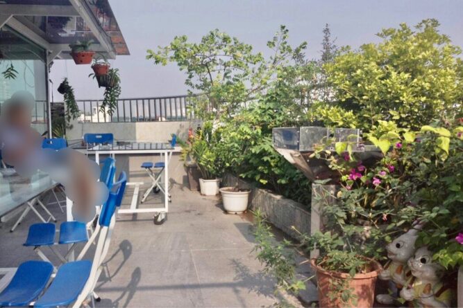 bán nhà lô góc đường xuân la đẹp 8