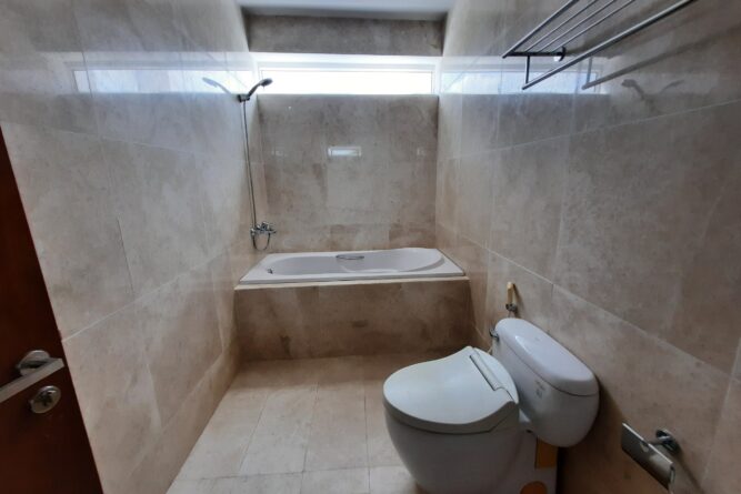 Chính chủ gửi bán biệt thự Q51 Khu đô thị Ciputra view Sân Golf cực đẹp 36