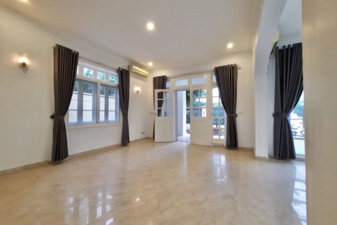 bán biệt thự góc khu c ciputra 11