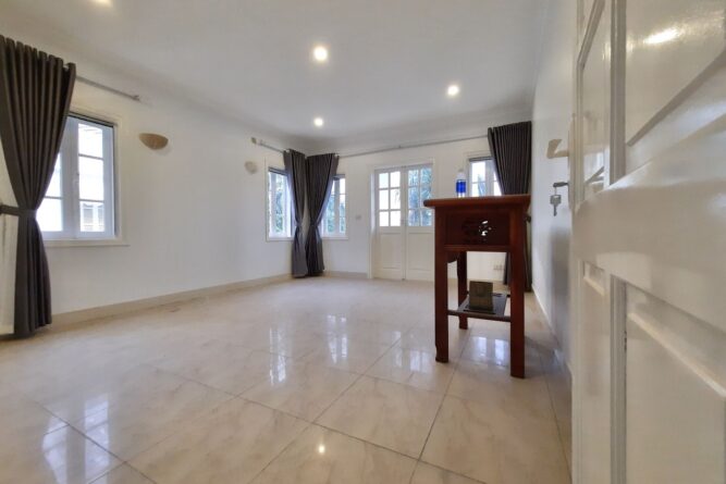 bán biệt thự góc khu c ciputra 13