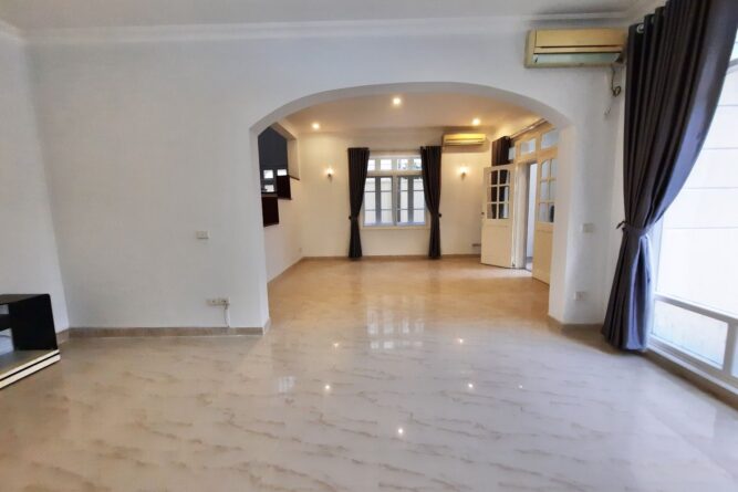 bán biệt thự góc khu c ciputra 15