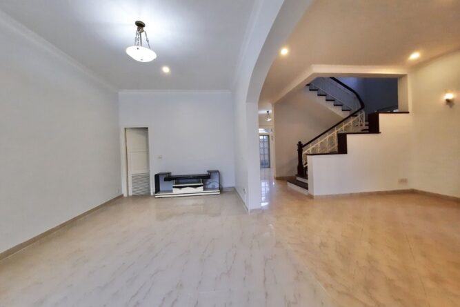 bán biệt thự góc khu c ciputra 26