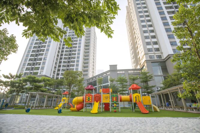 Sân chơi ngoài trời tại UDIC Wetslake result