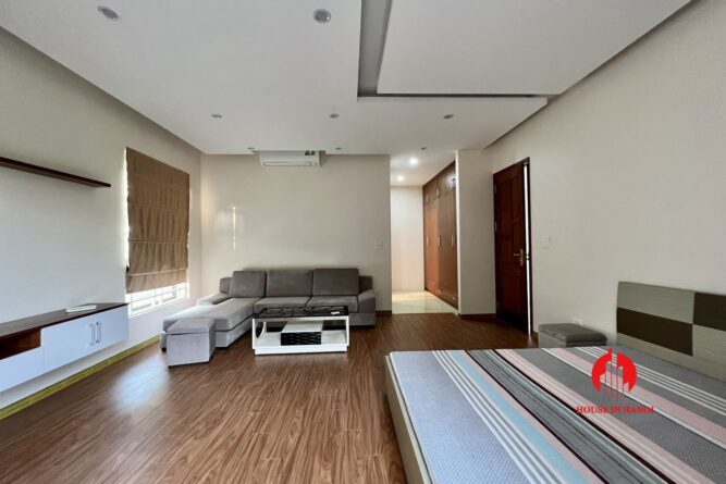 cho thuê biệt thụ đẹp vườn đào tây hồ 17