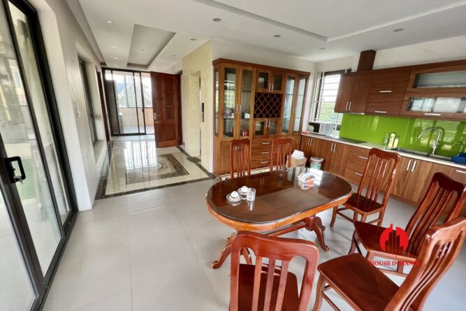 cho thuê biệt thụ đẹp vườn đào tây hồ 19