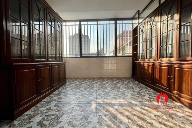 cho thuê biệt thụ đẹp vườn đào tây hồ 25