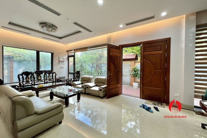 cho thuê biệt thụ đẹp vườn đào tây hồ 6